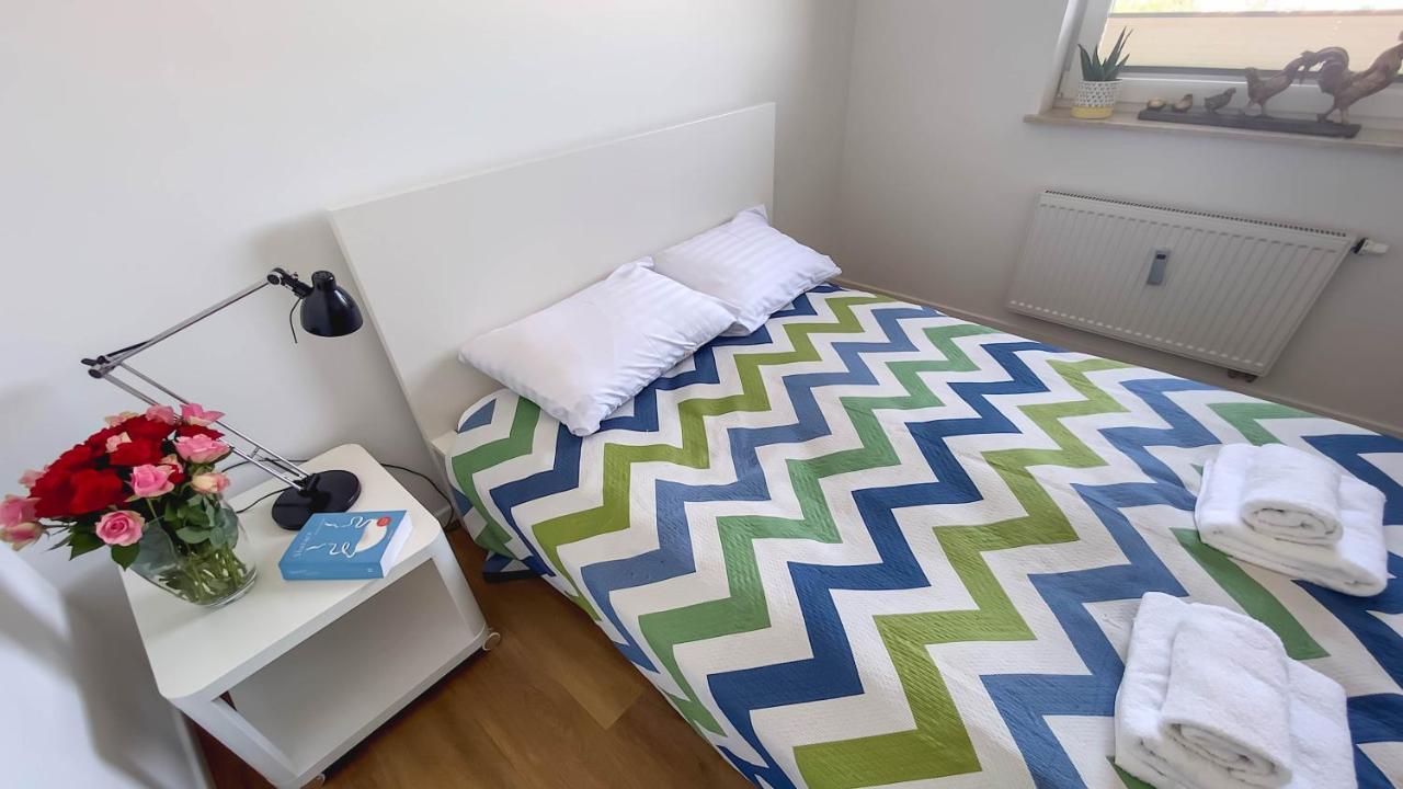 Apartament Naturalny-Lake Apartments, Osiedle Calamo Park-Olsztyn 奥尔什丁 外观 照片