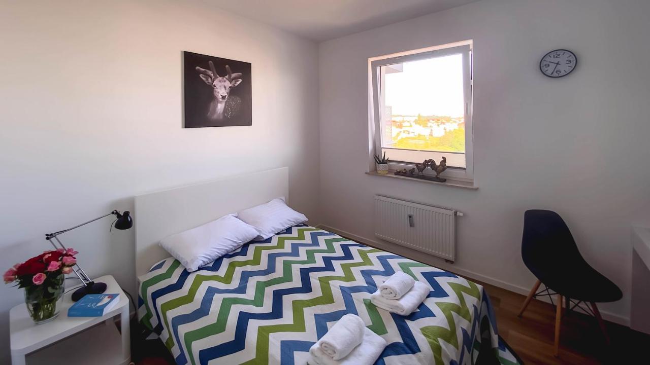 Apartament Naturalny-Lake Apartments, Osiedle Calamo Park-Olsztyn 奥尔什丁 外观 照片